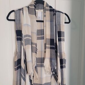 Maurices Plaid Fringe Vest in Black and Cream